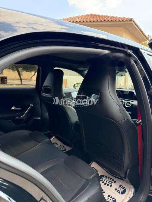 Mercedes A 35 AMG 2022 Black Used for Sale - 8