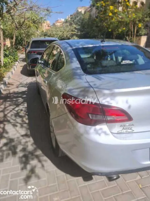 Opel Astra 2021 White Used for Sale - 4