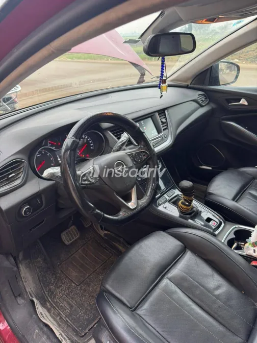 اوبل جراند لاند 2022 أبيض مستعملة للبيع - 3