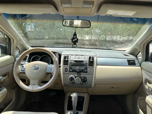 نيسان تيدا 2011 أبيض مستعملة للبيع - 8