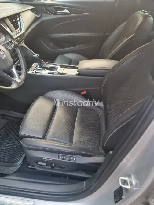 اوبل أنسيجنيا 2019 أبيض مستعملة للبيع - 5