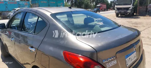 نيسان صنى 2018 أبيض مستعملة للبيع - 5