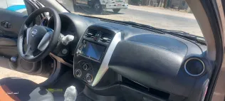 نيسان صنى 2018 أبيض مستعملة للبيع
