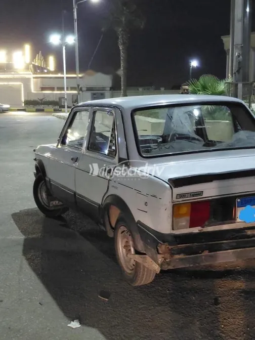 فيات 128 1998 أبيض مستعملة للبيع - 4