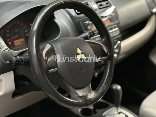 Mitsubishi Attrage 2020 White Used for Sale - 2