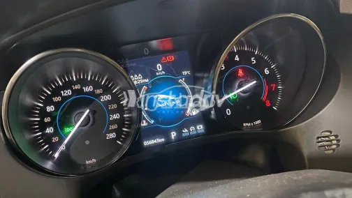 Jaguar F-Type 2019 Gray Used for Sale - 3