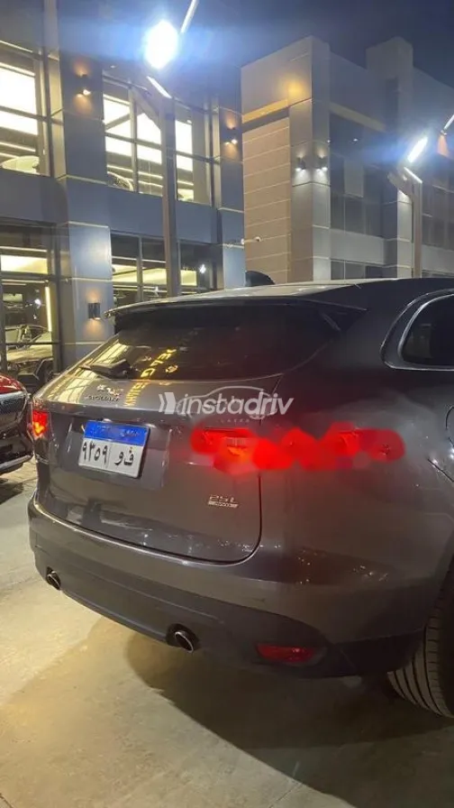 Jaguar F-Type 2019 Gray Used for Sale - 9