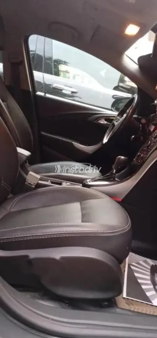 اوبل أسترا 2013 رمادي مستعملة للبيع - 5