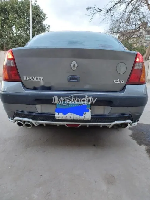 رينو كليو 2003 رمادي مستعملة للبيع - 2