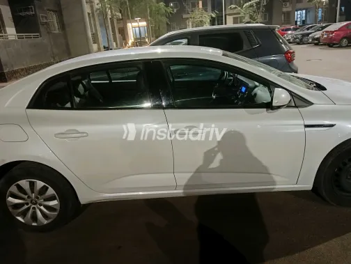 Renault Megane 2022 White Used for Sale - 1