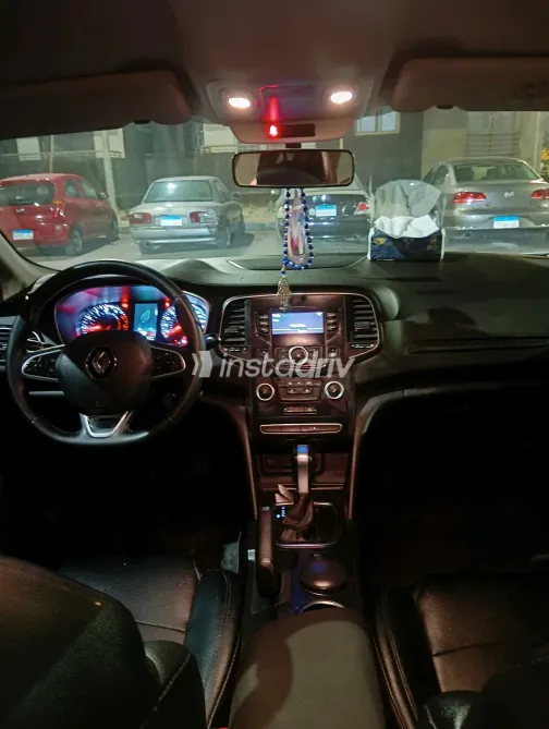 Renault Megane 2022 White Used for Sale - 5