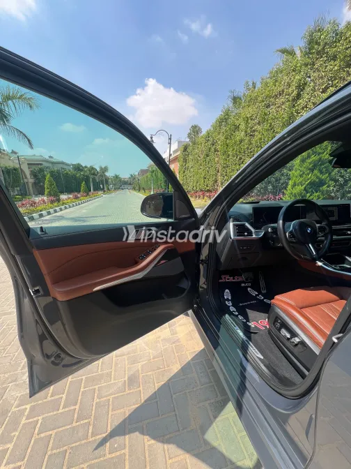 بي ام دبليو X5 2024 أبيض مستعملة للبيع - 8