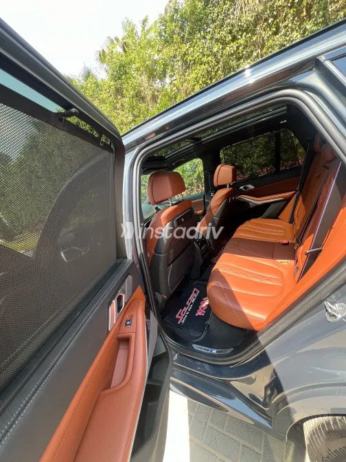 بي ام دبليو X5 2024 أبيض مستعملة للبيع - 10