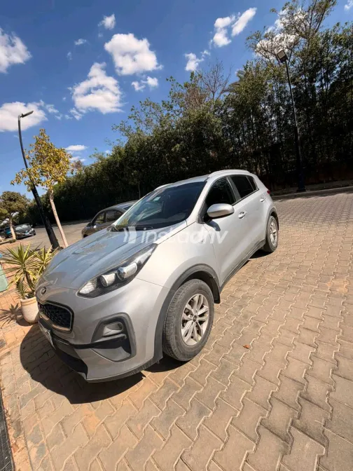 كيا سيراتو 2021 أبيض مستعملة للبيع - 2