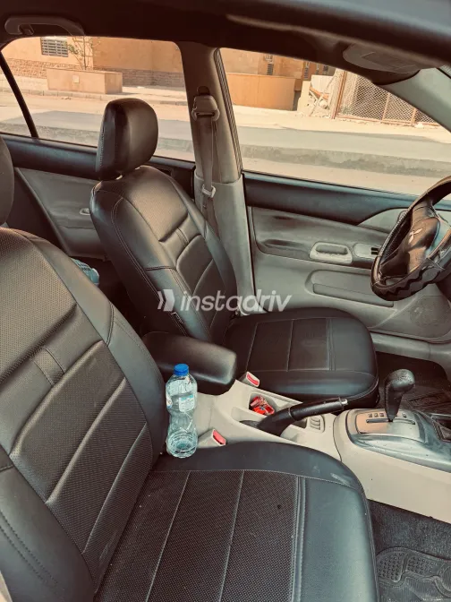 ميتسوبيشي لانسر 2009 أبيض مستعملة للبيع - 3