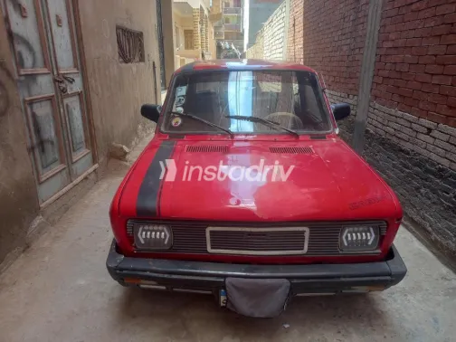 فيات 128 1985 أحمر مستعملة للبيع - 1