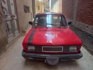 فيات 128 1985 أحمر مستعملة للبيع