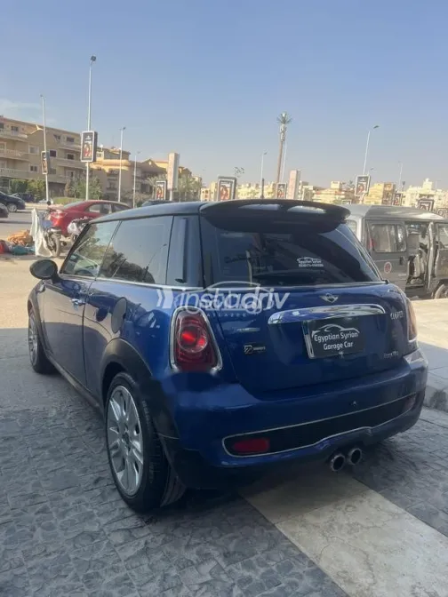 مينى كوبر 2013 أزرق غامق مستعملة للبيع - 10