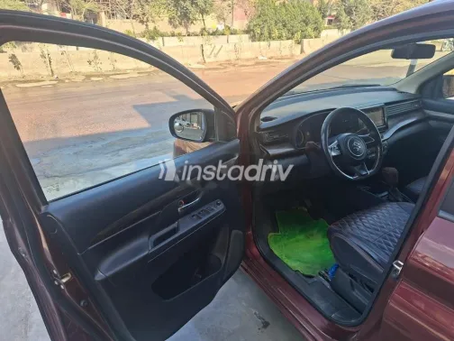 Suzuki Ertiga 2022 White Used for Sale - 6