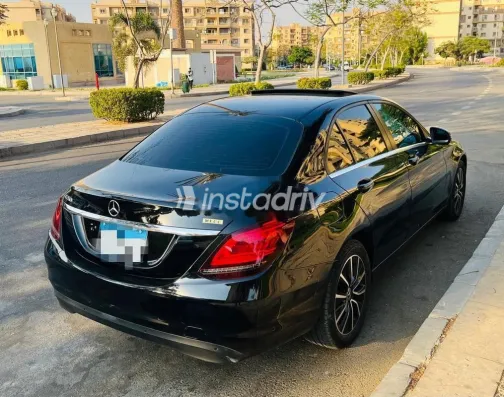 مرسيدس C 200 2019 أسود مستعملة للبيع - 4