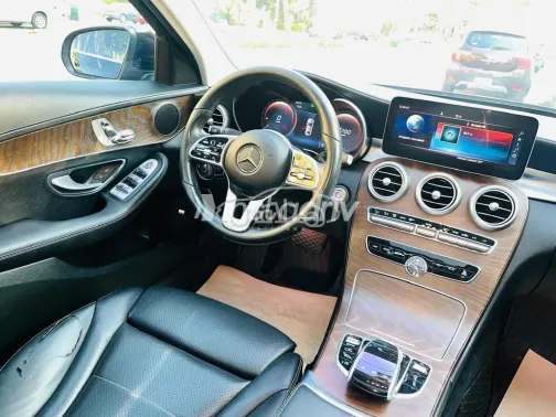 مرسيدس C 200 2019 أسود مستعملة للبيع - 7