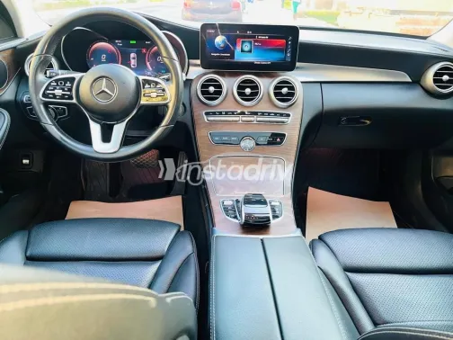 مرسيدس C 200 2019 أسود مستعملة للبيع - 9