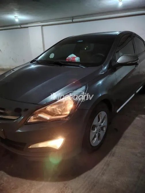 Hyundai Solaris 2016 White Used for Sale - 4