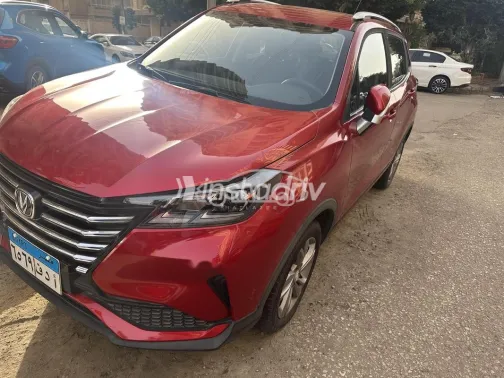 شانجان CS 15 2022 أحمر مستعملة للبيع - 1