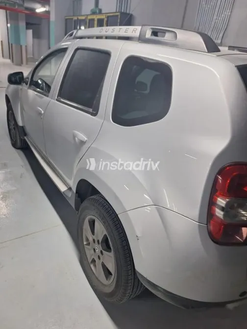 Renault Duster 2016 Silver Used for Sale - 3
