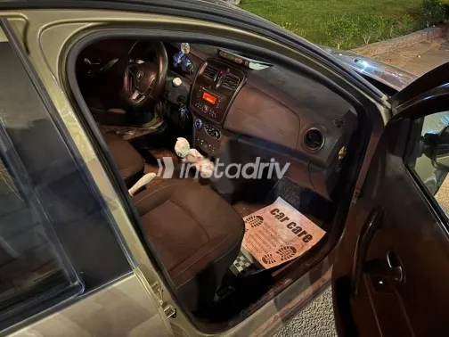 رينو لوجان 2020 أبيض مستعملة للبيع - 8