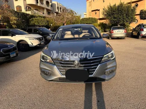 MG 5 2021 White Used for Sale - 1