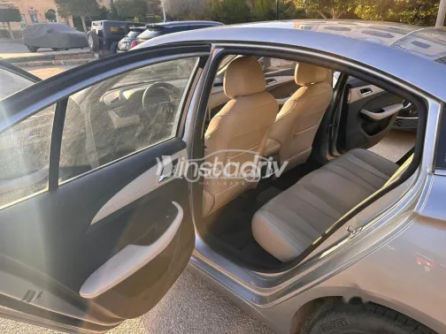 MG 5 2021 White Used for Sale - 4