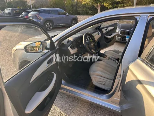 MG 5 2021 White Used for Sale - 5