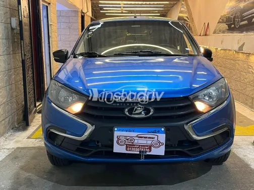 لادا جرانتا 2023 أزرق غامق مستعملة للبيع - 1