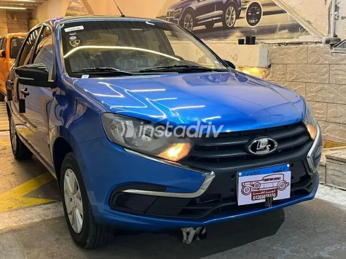 لادا جرانتا 2023 أزرق غامق مستعملة للبيع - 3