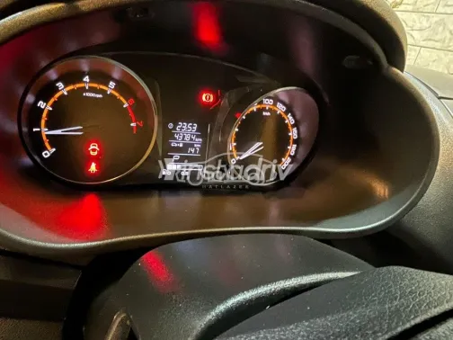 لادا جرانتا 2023 أزرق غامق مستعملة للبيع - 8