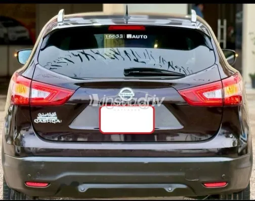 Nissan Qashqai 2017 White Used for Sale - 5