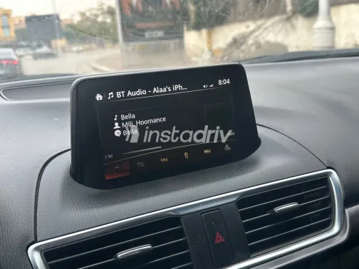 مازدا 3 2019 أبيض مستعملة للبيع - 1