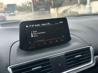 مازدا 3 2019 أبيض مستعملة للبيع