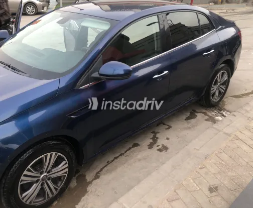 Renault Megane 2022 White Used for Sale - 1