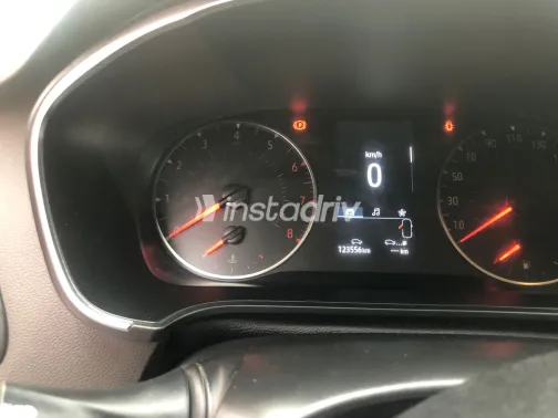 Renault Megane 2022 White Used for Sale - 3