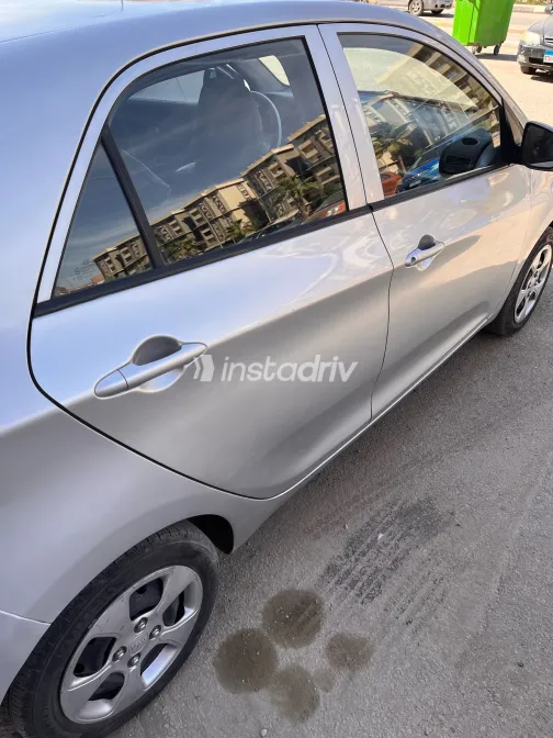 كيا بيكانتو 2014 أبيض مستعملة للبيع - 1