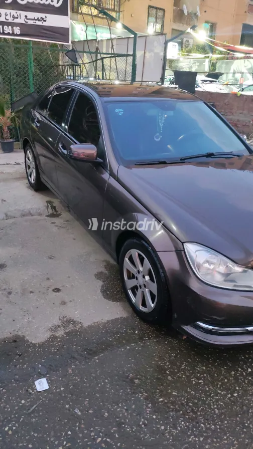 Mercedes C 180 2014 White Used for Sale - 2