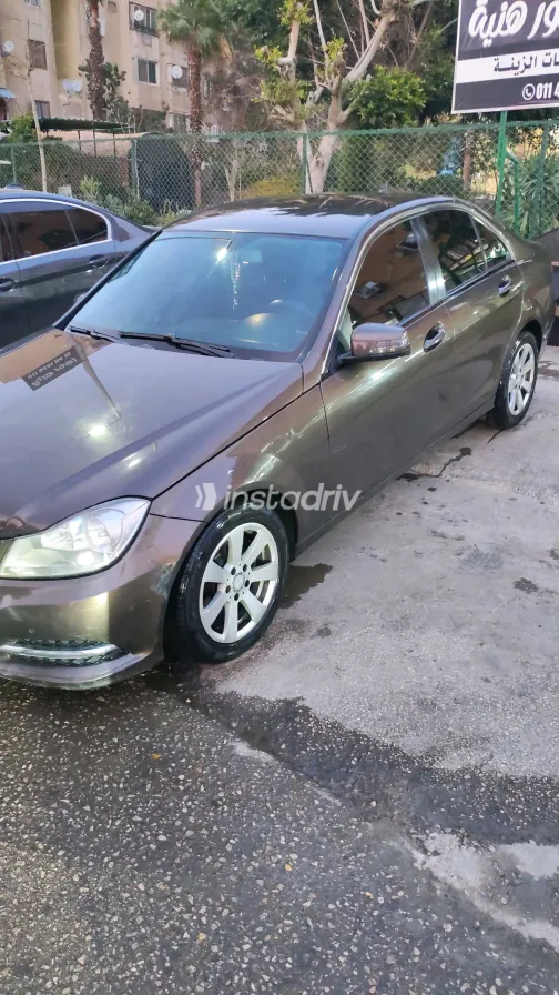 Mercedes C 180 2014 White Used for Sale - 4