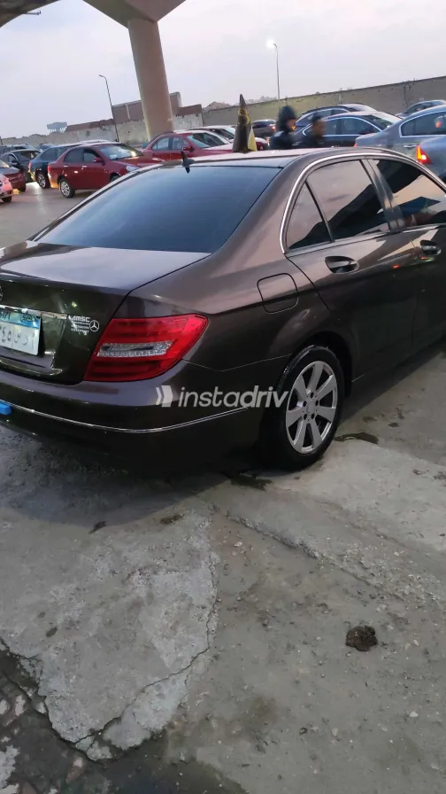 Mercedes C 180 2014 White Used for Sale - 5