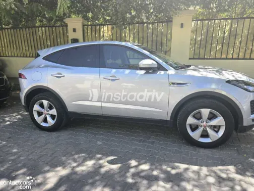 جاكوار E-pace 2018 أبيض مستعملة للبيع - 2
