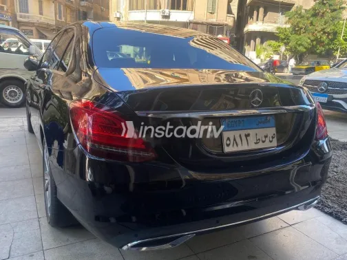 Mercedes C 180 2020 Black Used for Sale - 3