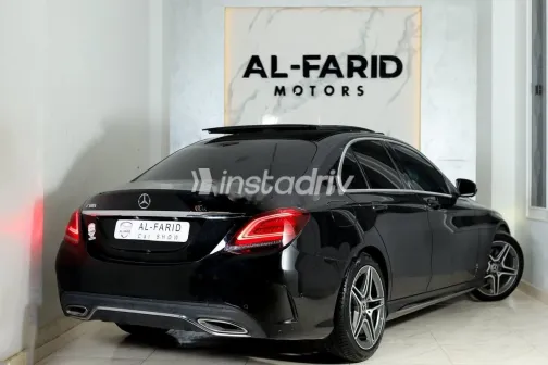 مرسيدس C 180 2019 أسود مستعملة للبيع - 4