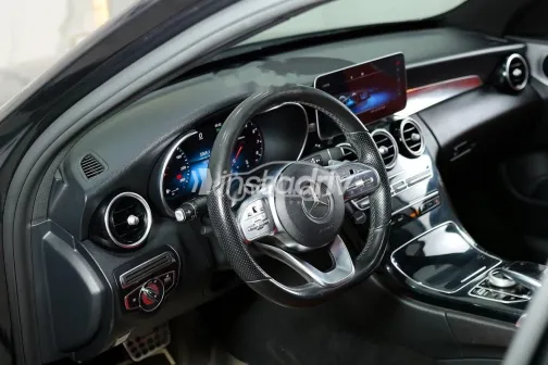 مرسيدس C 180 2019 أسود مستعملة للبيع - 8