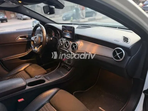 مرسيدس GLA 2017 أبيض مستعملة للبيع - 5